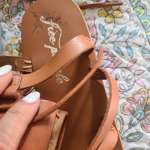 Frew people vacation day wrap sandal - Picture 5 of 11